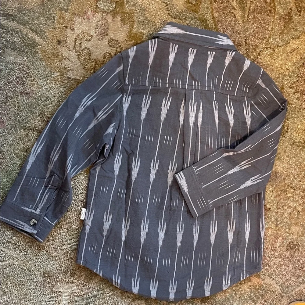 Kids Gray Patterned Long Sleeve shirt by Billow + bound.